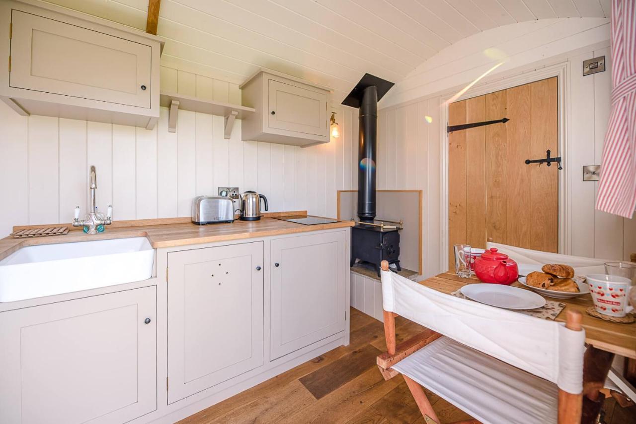 Thyme Shepherds Hut Boundary Farm, Framlingham Woodbridge Exterior photo